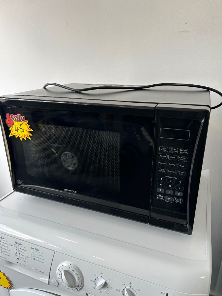 Kenwood 900w 25L 