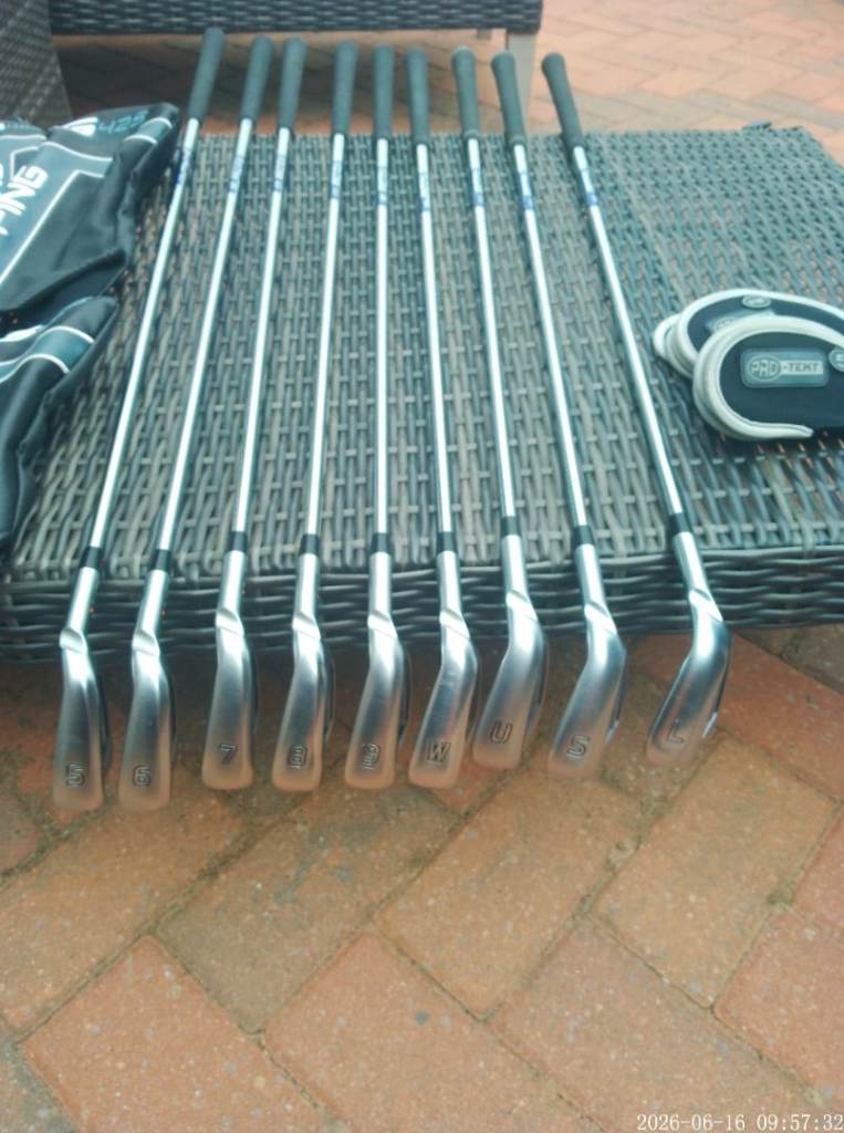 Ping G425 complete golf set and extras