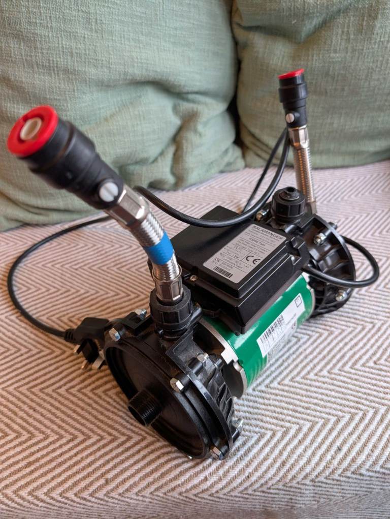 Shower pump, Salamander RSP 50 - hardly used. 1.5 bar very quiet