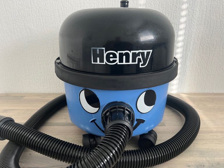 Henry micro Hoover 
