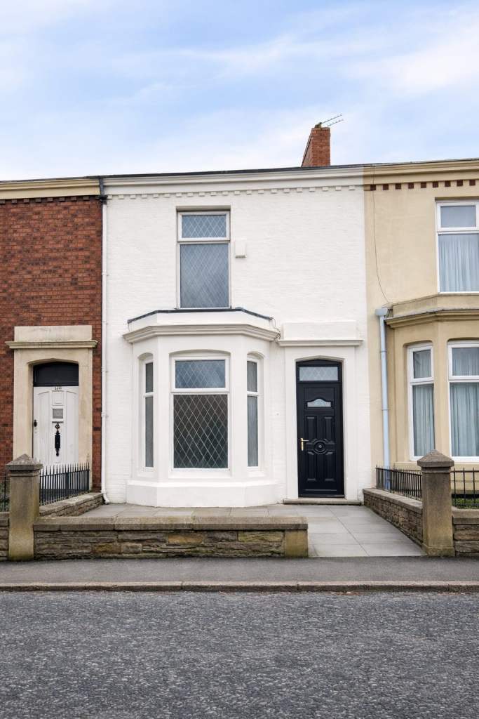 NEWLY Renovated Home in VERY Popular Area!– Ready to Move In!