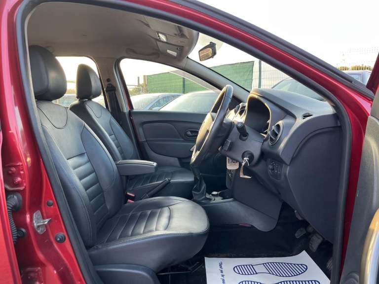 2014 DACIA SANDERO STEPWAY 1.5 Stepway Laureate dCi 90 - DIESEL - PX SWAP