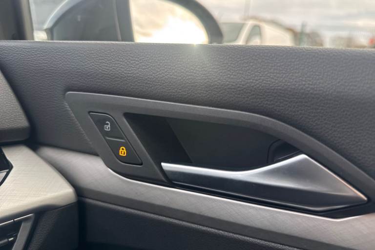  Volkswagen Golf 1.5 Etsi Mhev Life Hatchback 5dr Petrol Hybrid Dsg Euro 6 s/s