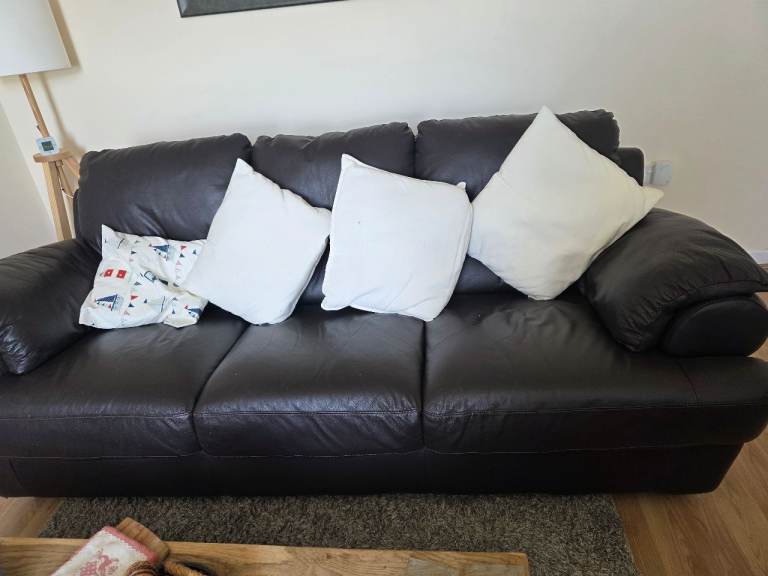 Free Sofas 3 + 2 seater
