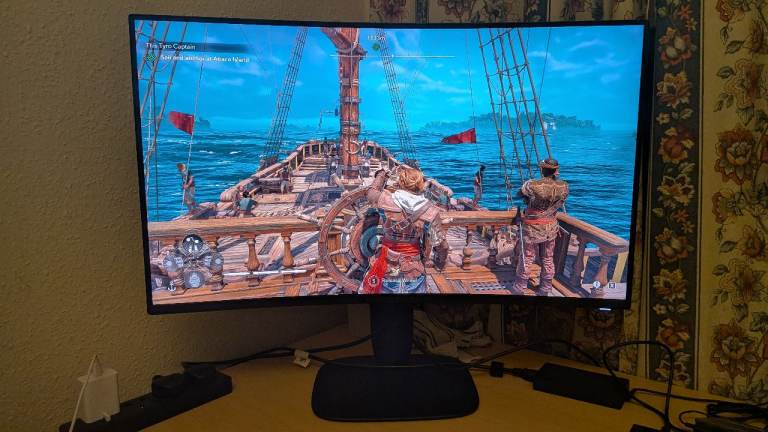 Alienware 32 Curved Gaming Monitor – Great Condition