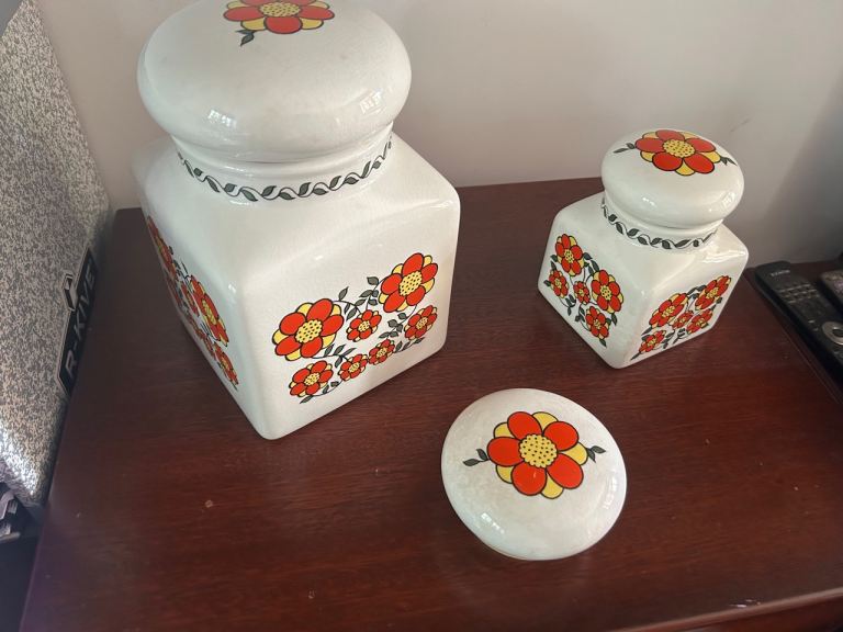 Taunton Vale ceramic storage jars, Mary Quant orange Daisy Design – Good Condition