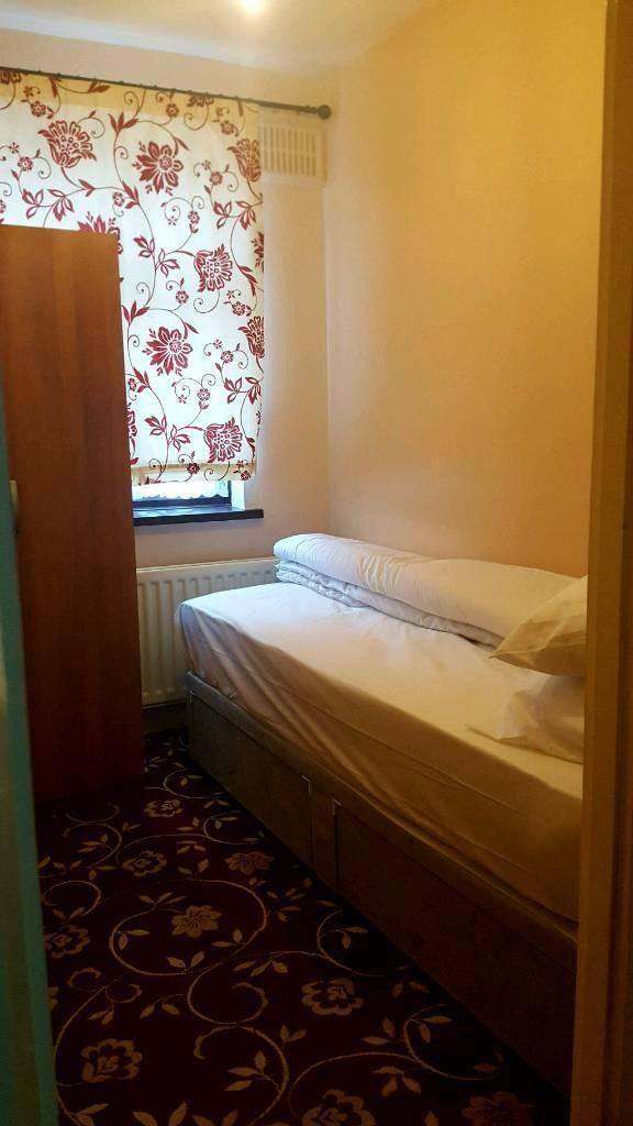 Box room to rent 