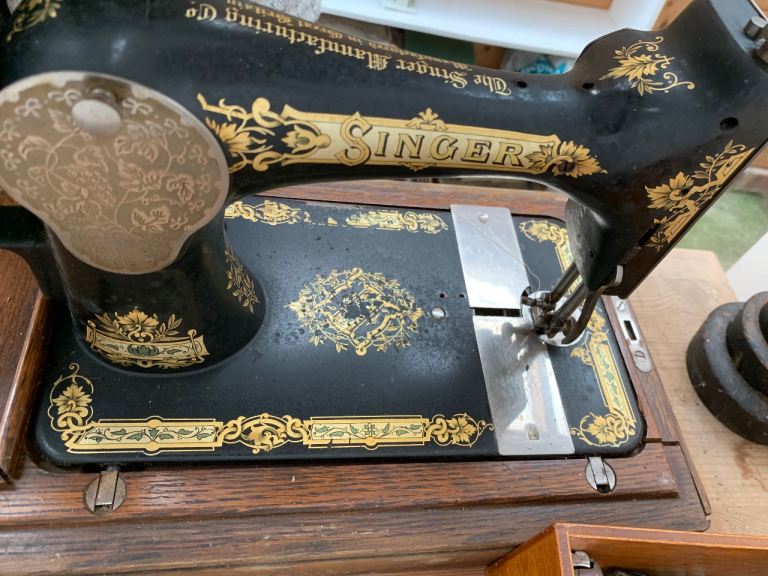 image for Singer sewing machine 