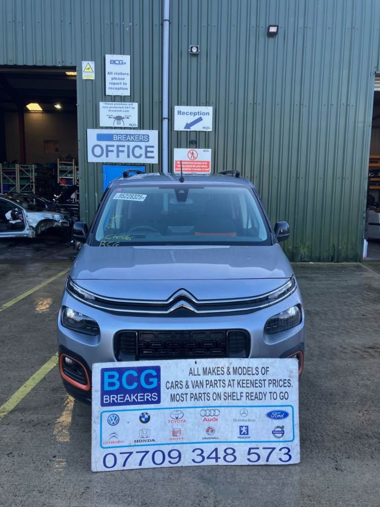 2023 citreon berlingo flair parts breaking 