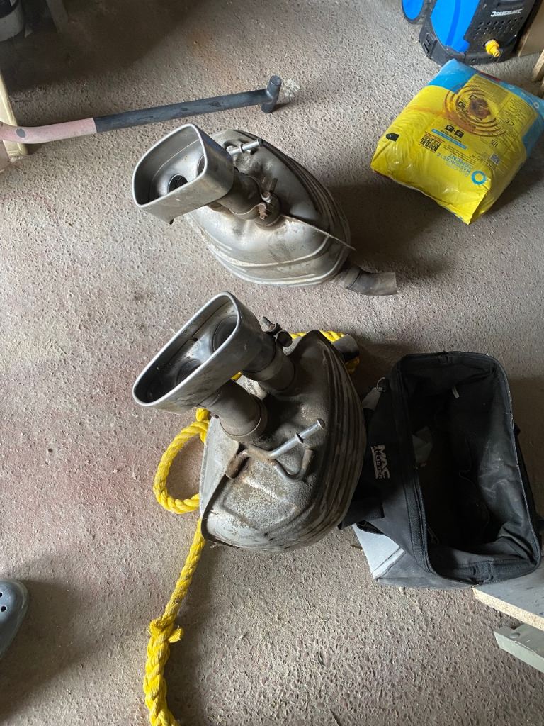  Porshe Panamara exhaust back boxes with tailpipes 
