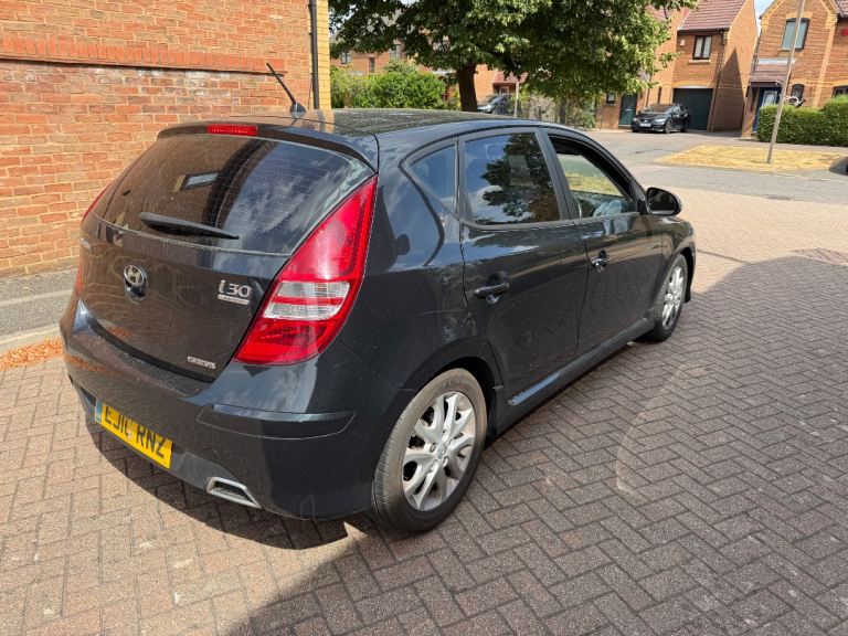 Hyundai, I30 diesel 1 year MOT Full Service History 