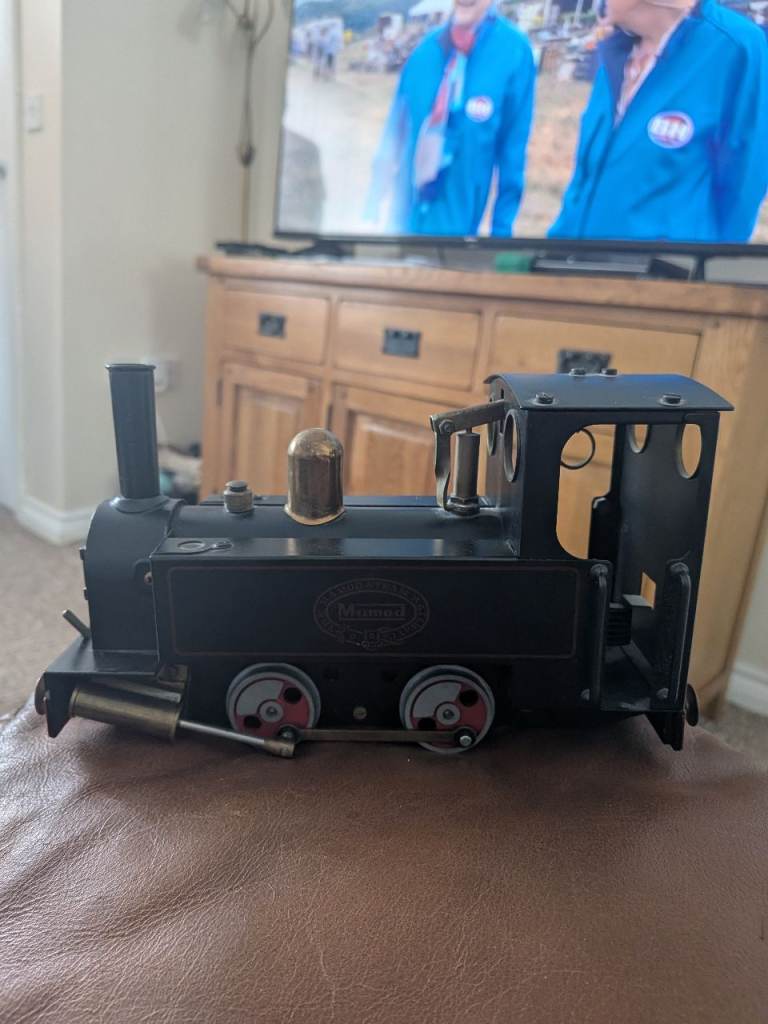 Mamod Steam Engine Locomotive Model Kit - Good Condition