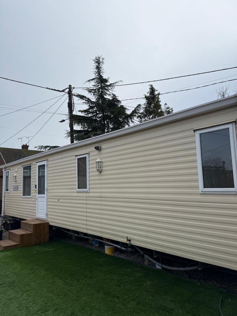 Willerby Granada 2009 36x12 2 Bed