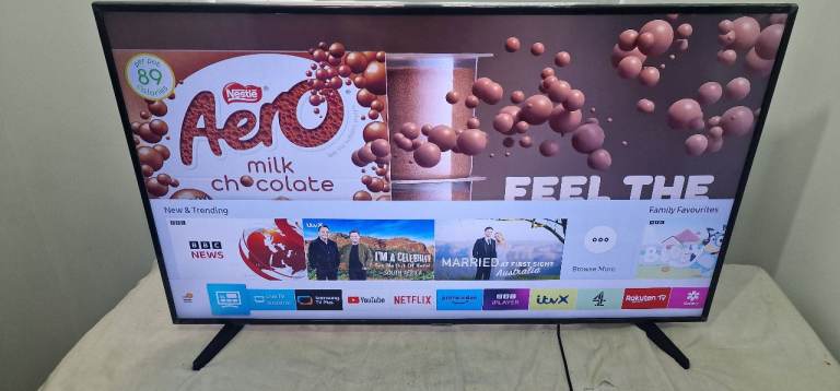 Samsung 50" 4k smart tv _ can deliver