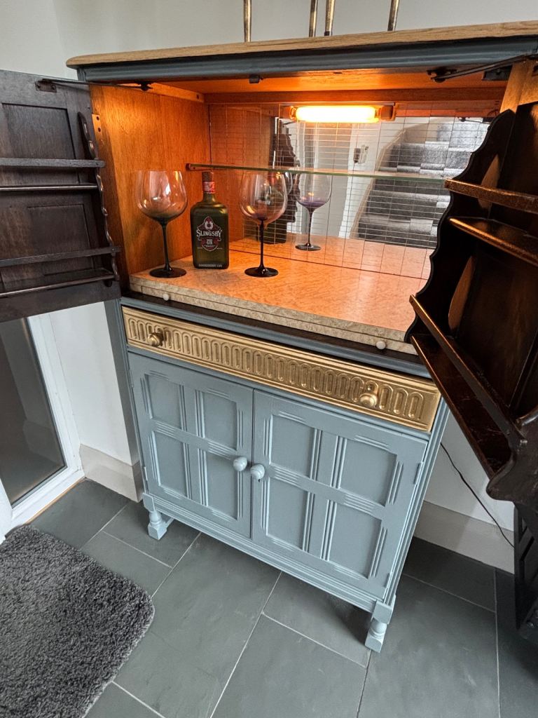 Vintage Ercol cocktail / drinks cabinet 