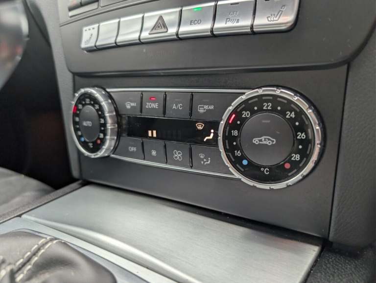 2015 Mercedes-Benz C Class 2.1 C220 CDI AMG Sport Edition Coupe 2dr Diesel G-Tronic+ Euro 5 (s/s)...