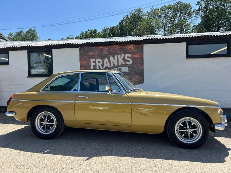 1974 MGB GT