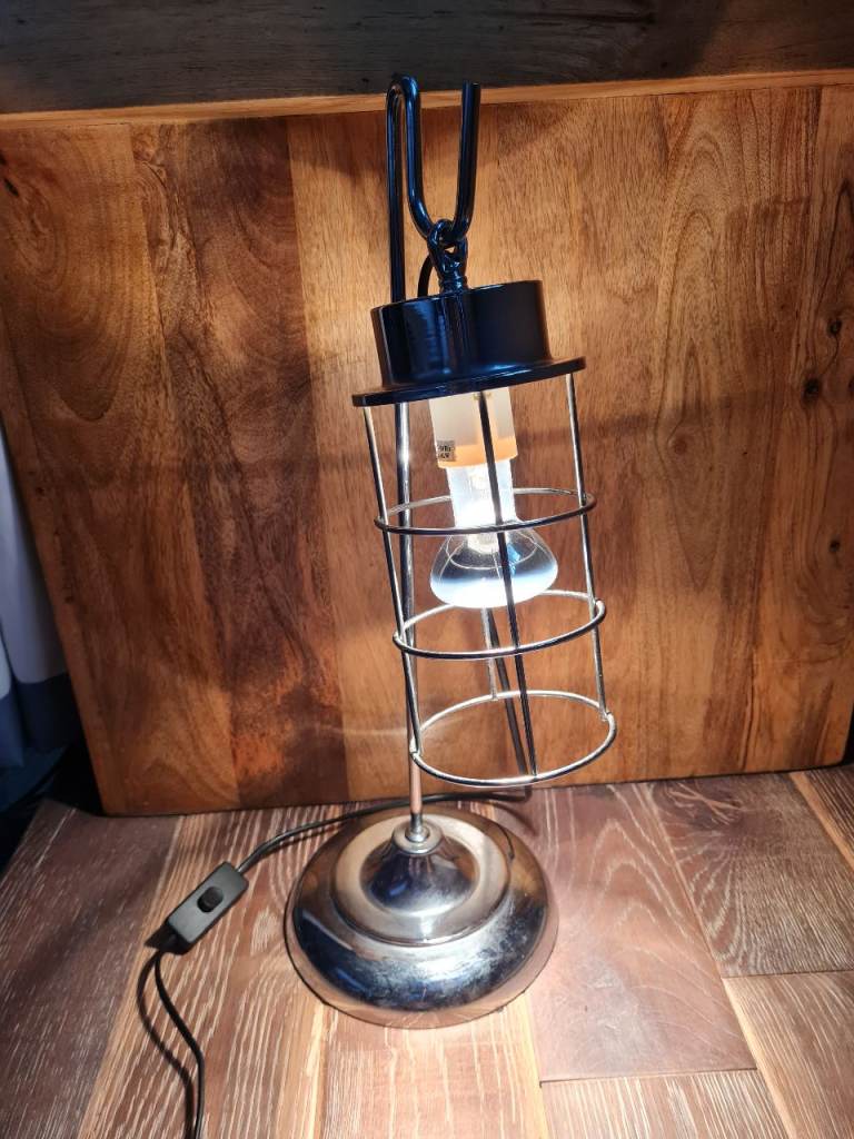Chrome Balloon Cage Table Lamp