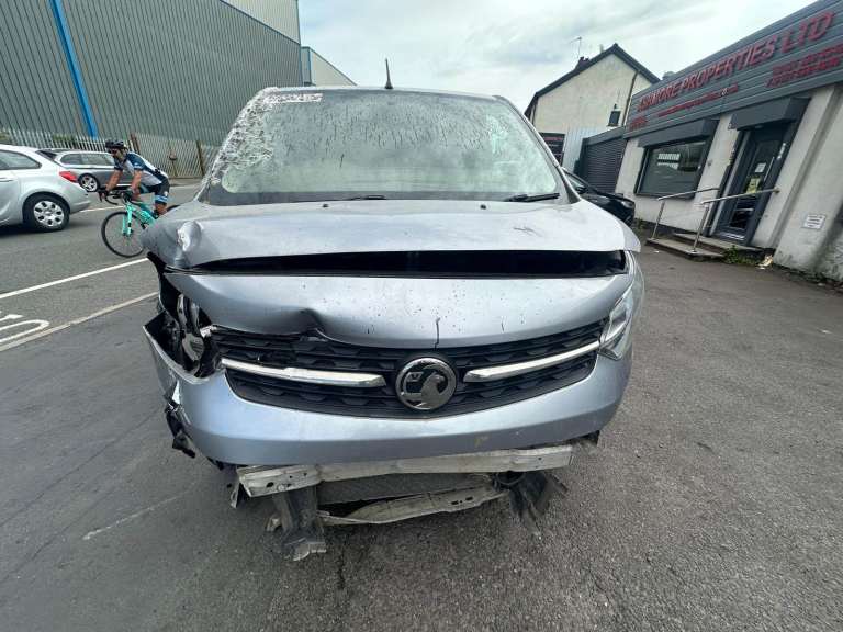 2019 VAUXHALL VIVARO 2900 1.5D 100PS EDITION H1 VAN BREAKING FOR PARTS