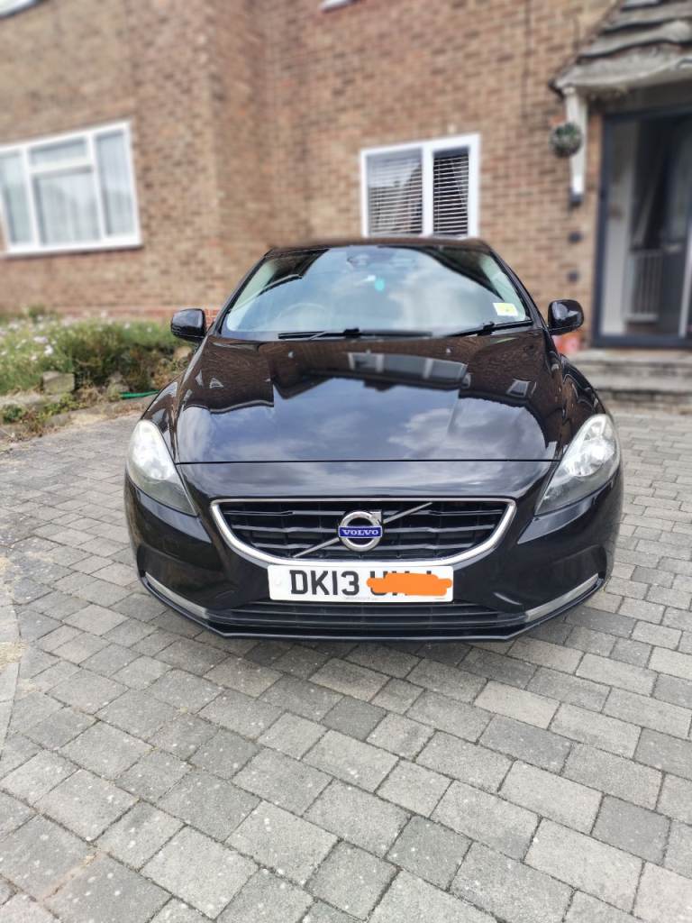 Volvo, V40, Hatchback, 2013, Manual, 1560 (cc), 5 doors