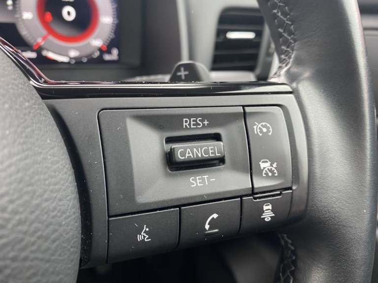 2022 Nissan Qashqai 1.3 DiG-T MH 158 N-Connecta [Glass Rf] 5dr Xtronic Automatic Hatchback Petrol...