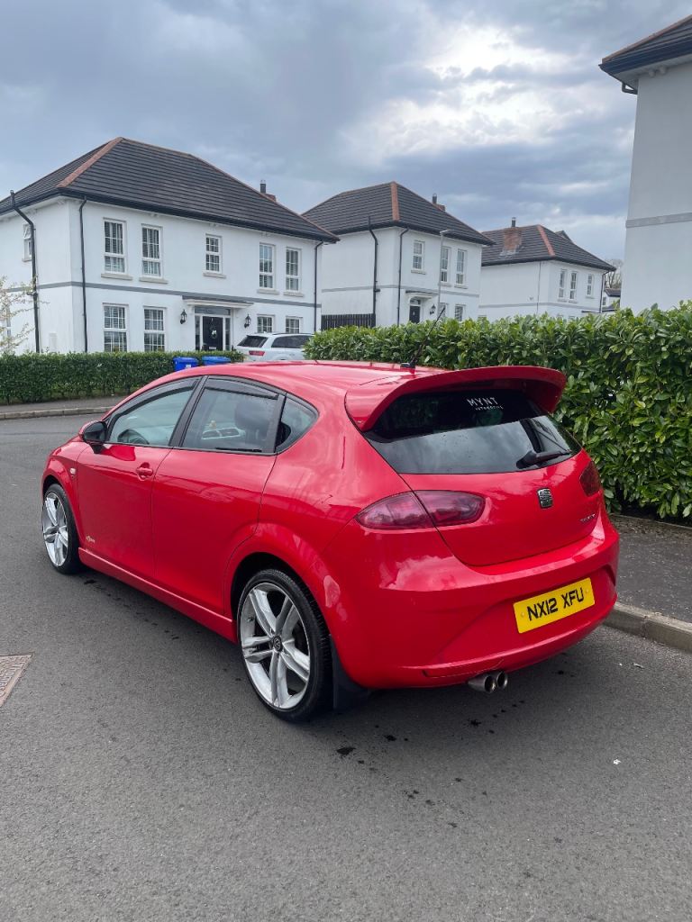 SEAT LEON (immaculate car)