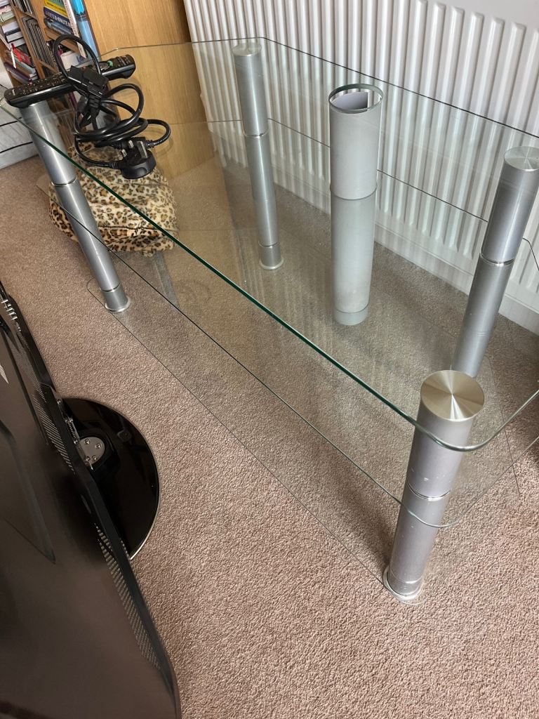 Glass television corner stand 