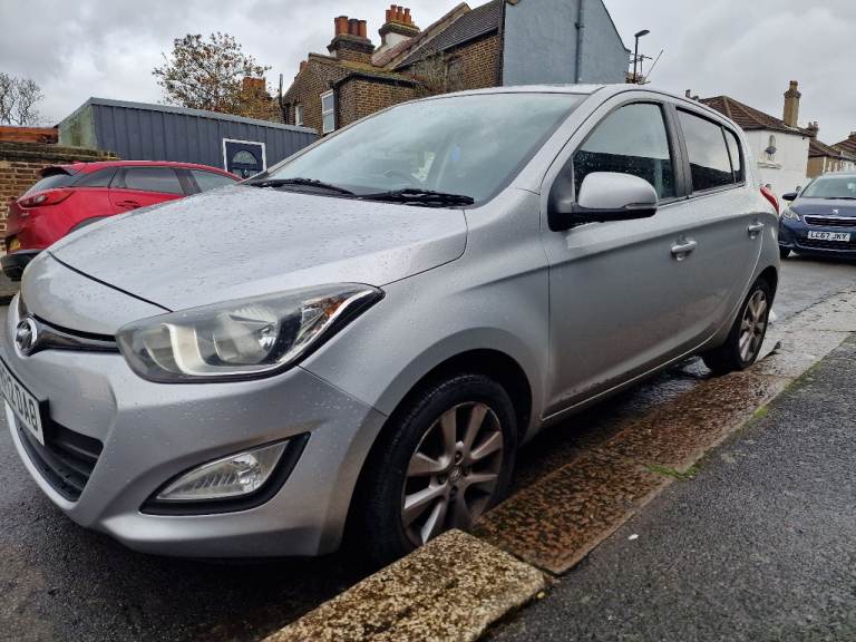 Hyundai, I20, Hatchback, 2012, Manual, 1248 (cc), 5 doors