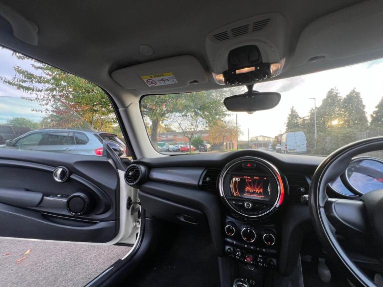 2014 MINI Hatch 1.5 Cooper D 3dr HATCHBACK Diesel Manual