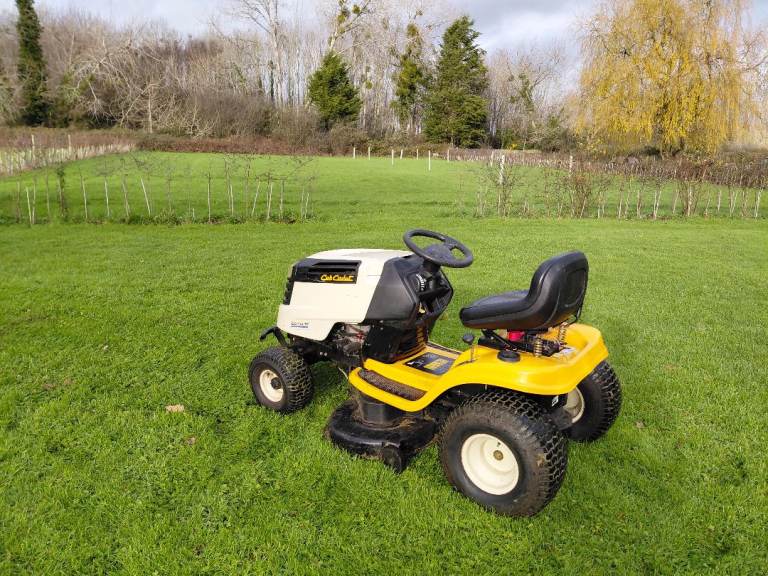 Cub Cadet CC714TF Ride-On Lawn Mower – Good Working Order