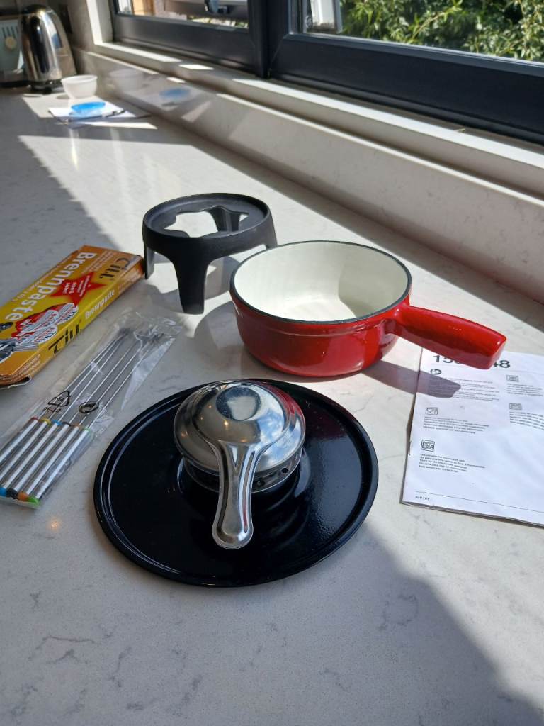 Fondue Set with Burner and Forks – Red, Like New