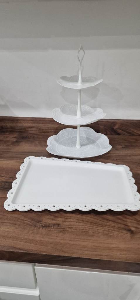 . 3-Tier Cupcake Stand, Plastic Tiered Serving Stand, Cake Tower Tray Display Stand for..