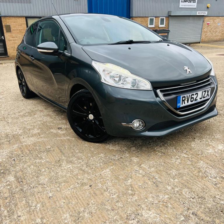 2012 Peugeot 208 1.6 THP Feline Euro 5 3dr HATCHBACK Petrol Manual