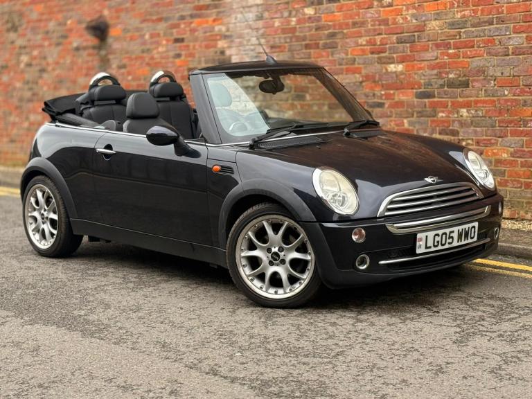 2005 MINI Convertible 1.6 Cooper 2dr CONVERTIBLE Petrol Manual