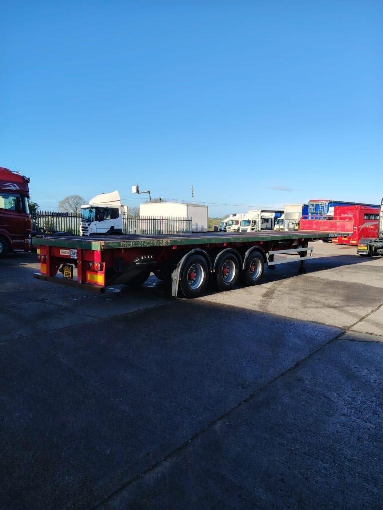Flat trailer Dennison drum brakes Extendable Other