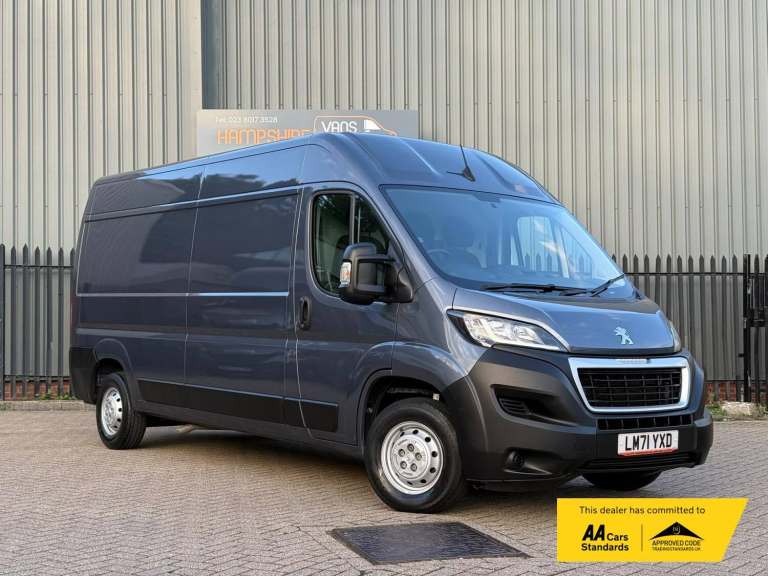 2022 Peugeot Boxer 2.2 BlueHDi 335 Professional Panel Van 5dr Diesel Manual L3 H2 Euro 6 (s/s) Pa...
