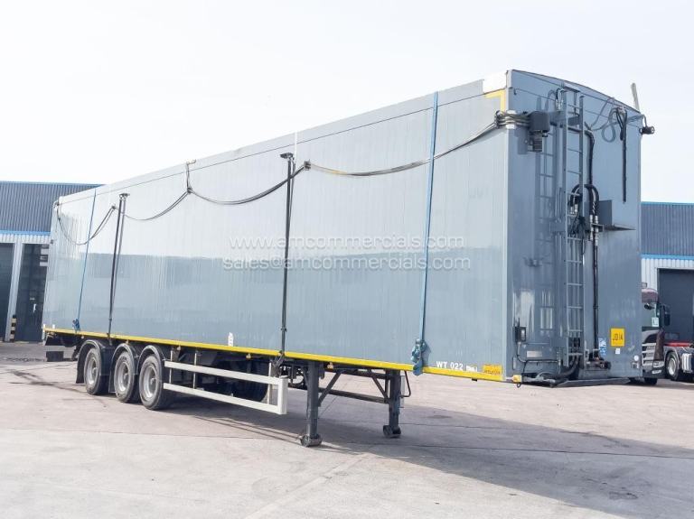 WILCOX WALKING FLOOR TRI AXLE TRAILER