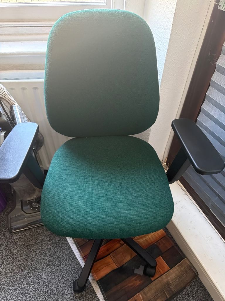 Computer desk Chair 