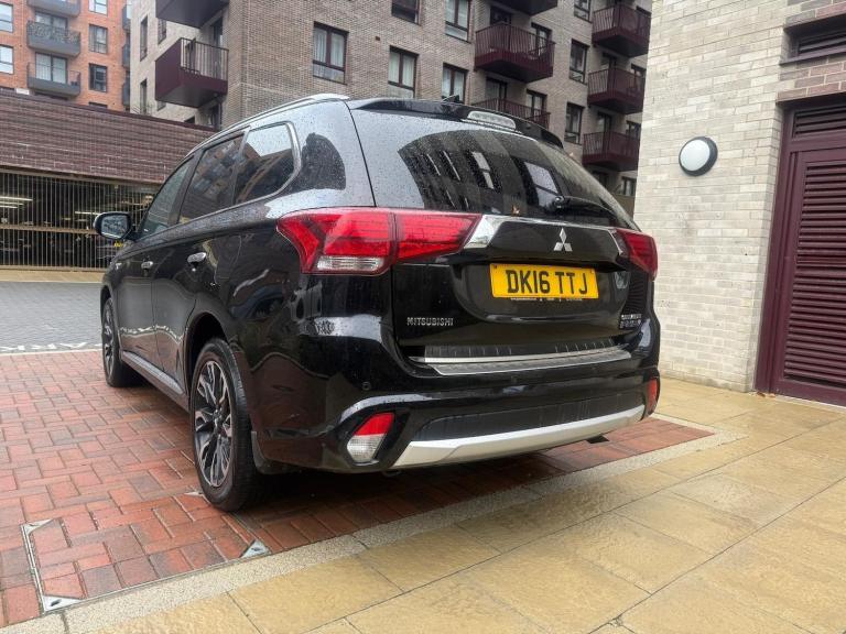 2016 Mitsubishi Outlander 2.0 12kWh GX3h+ 4Work CVT 4WD Euro 6 (s/s) 5dr PANEL VAN Petrol/Electri...