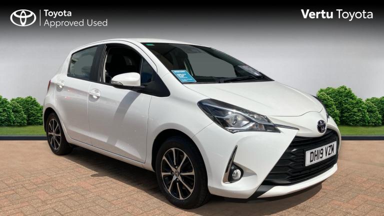 2019 Toyota Yaris 1.5 VVT-i Icon Tech 5dr Petrol Hatchback Hatchback Petrol Manual