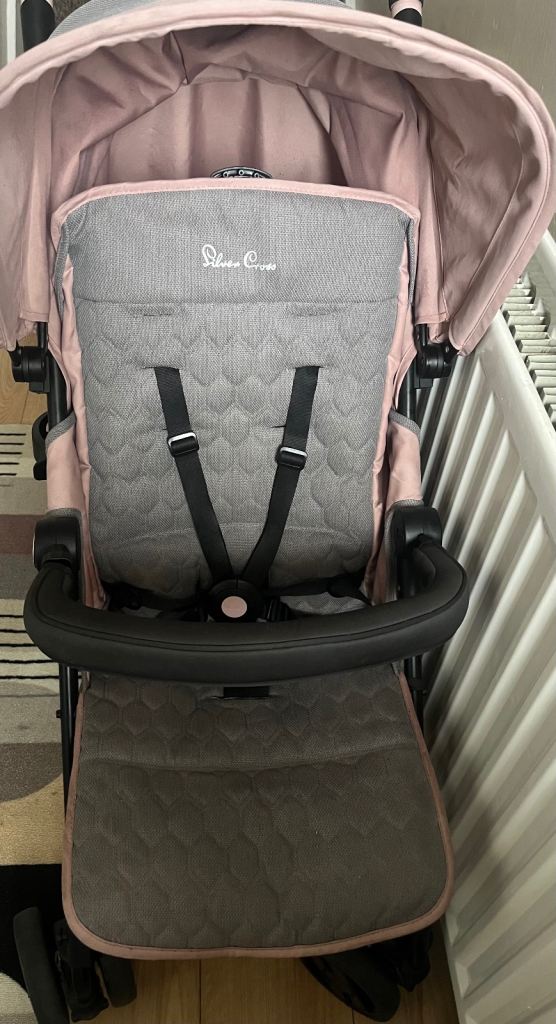 image for Silver cross pop pram 