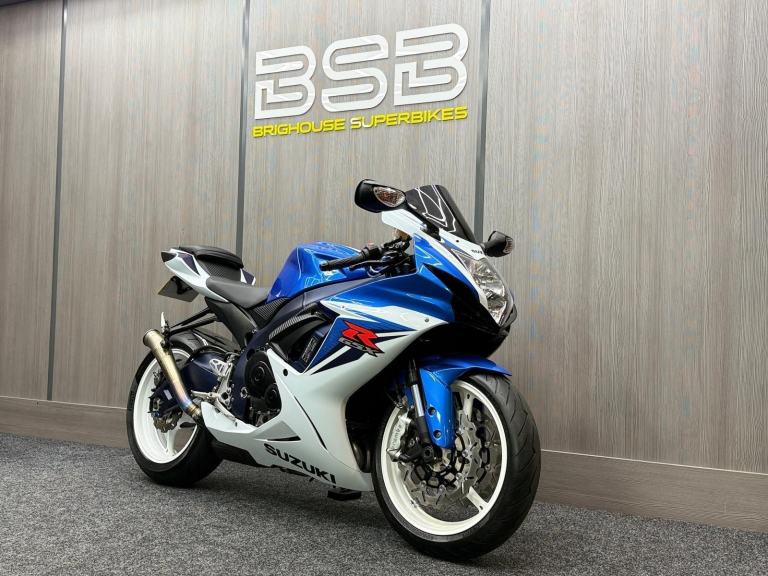 2011 11 Suzuki GSXR600 L1 - Akrapovic GP Exhaust - 12m MOT + Serviced