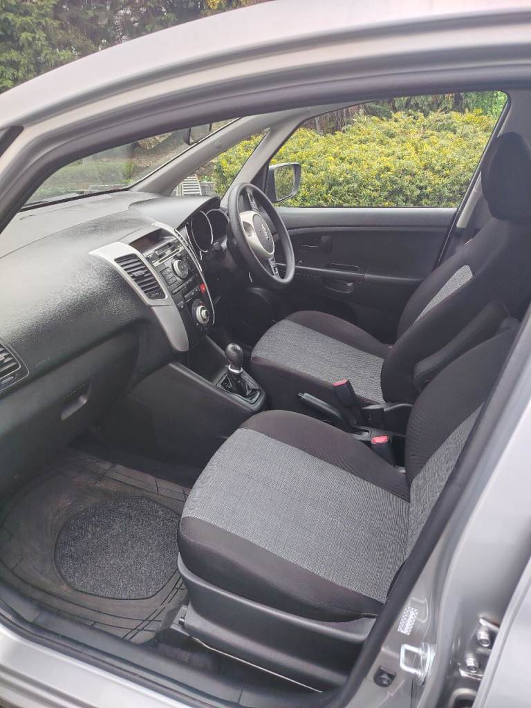 Kia, VENGA, Hatchback, 2014, Manual, 1396 (cc), 5 doors