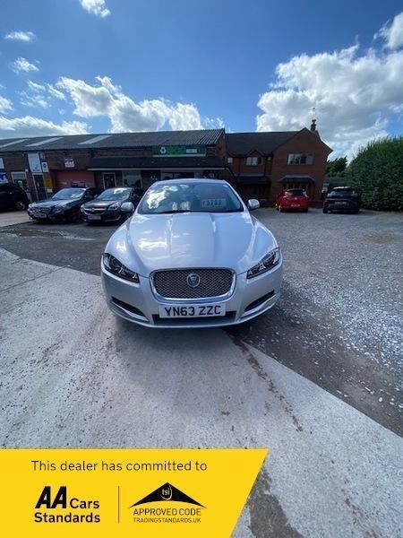 Jaguar XF D SE BUSINESS-