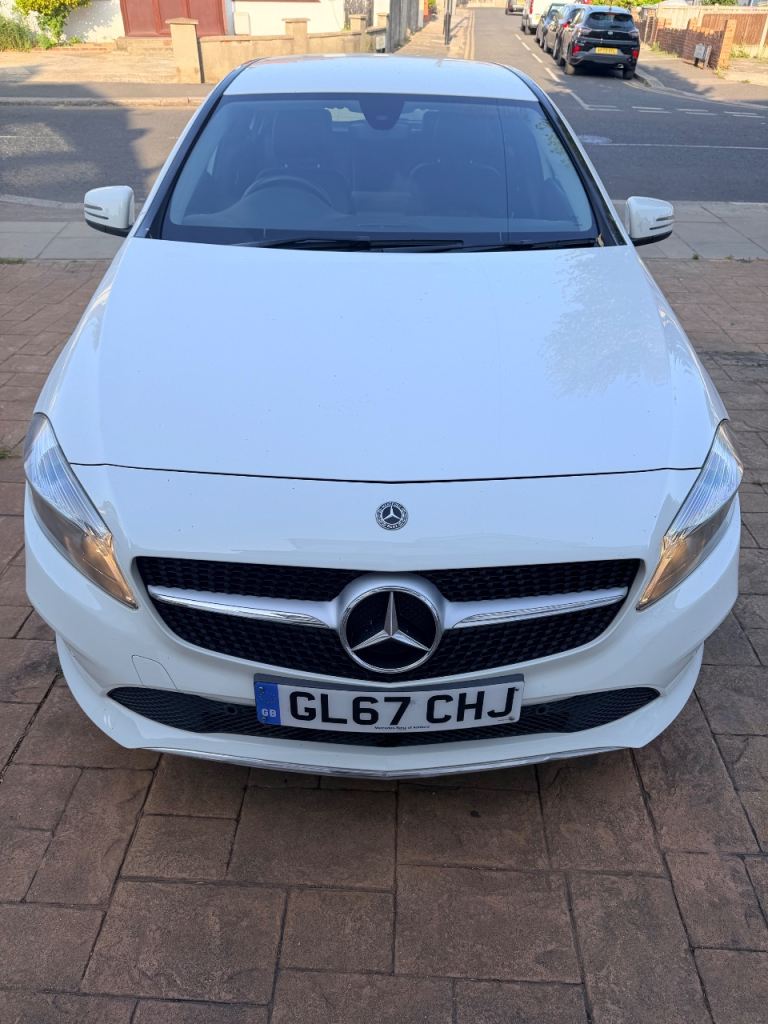 Mercedes-Benz, A CLASS, Hatchback, 2017, Manual, 1595 (cc), 5 doors