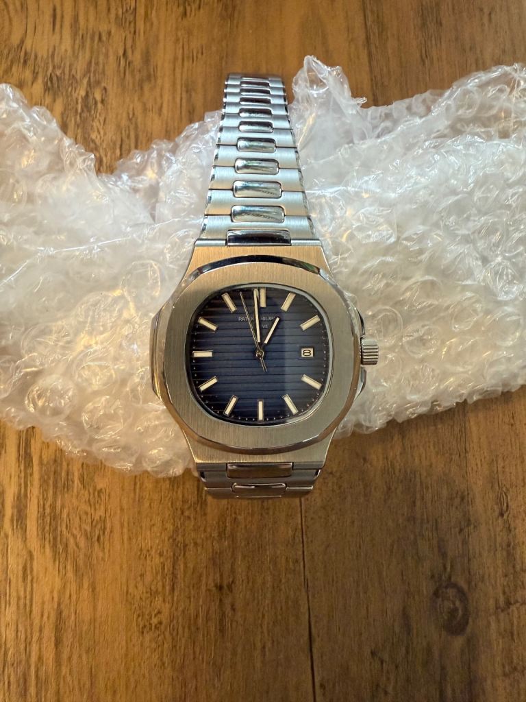 Patek Phillipe nautilus 5711 R