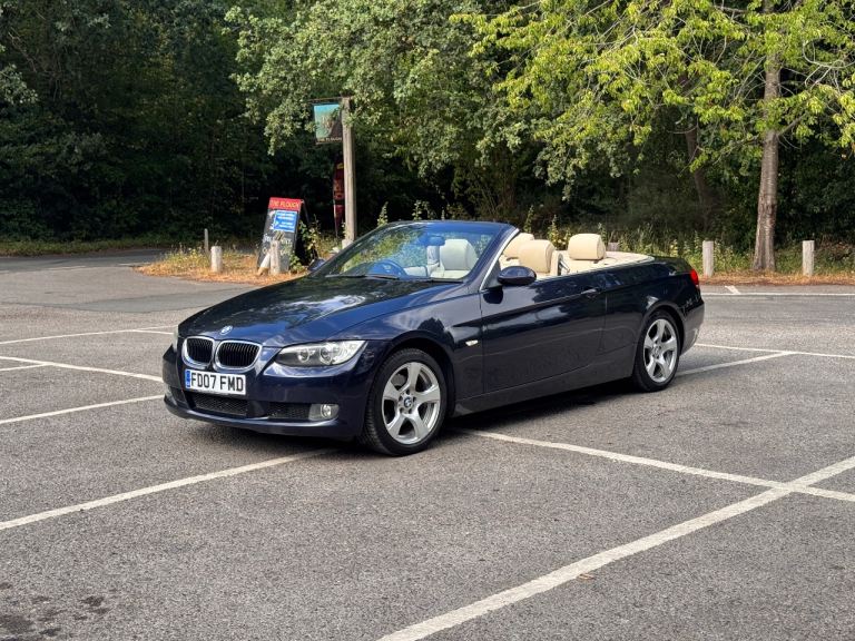 BMW 320i, 3 SERIES, Convertible, 2007, Manual, E93, 2 doors