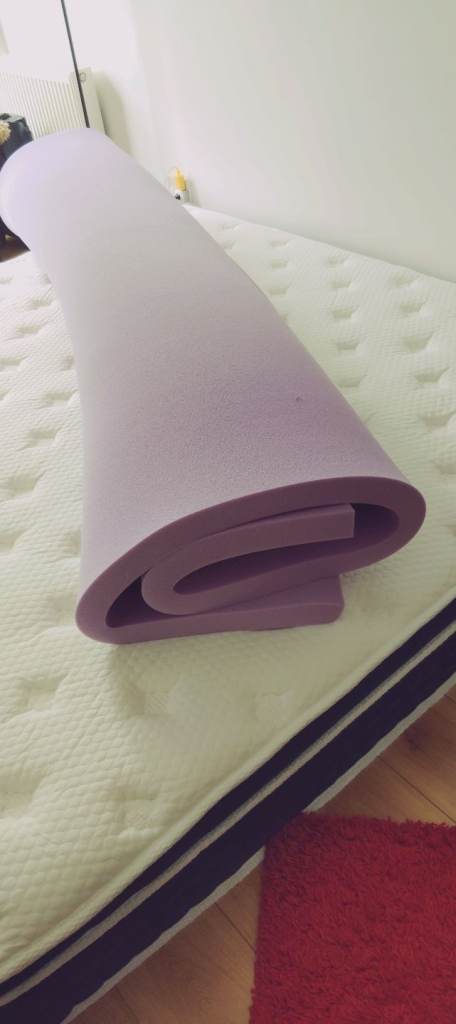 Premium Purple Memory Foam Mattress Topper (American King Size, 2" Thick) – Pristine Condition!