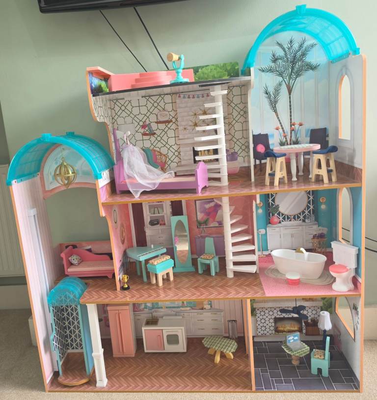 KidKraft Camila Mansion Dollhouse – Fully Furnished – £95