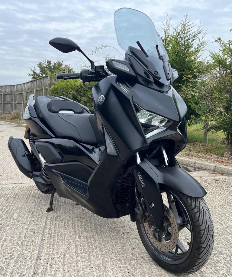 2023 73 YAMAHA X-MAX TECH MAX 125 yp125rasp XMAX BLACK NICE SCOOTER HPI CLEAR